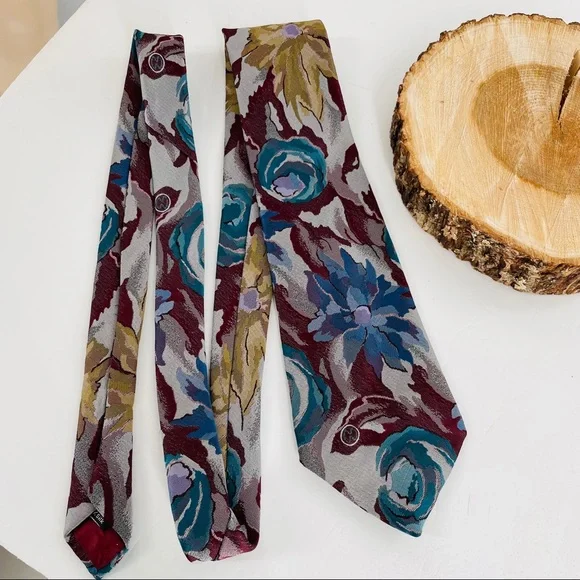 Halston III Abstract Floral Neck Tie - Picture 2 of 6